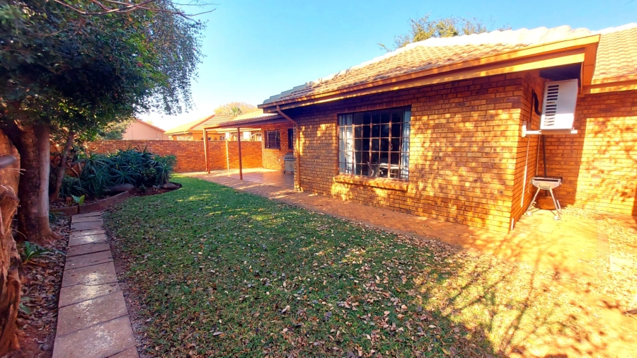 2 Bedroom Property for Sale in Melodie North West